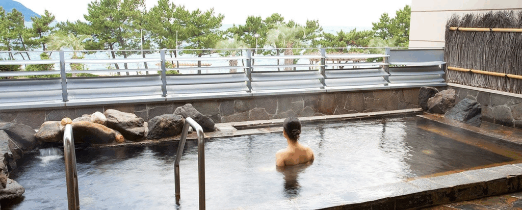 休暇村志賀島 オーシャンビュー 露天風呂