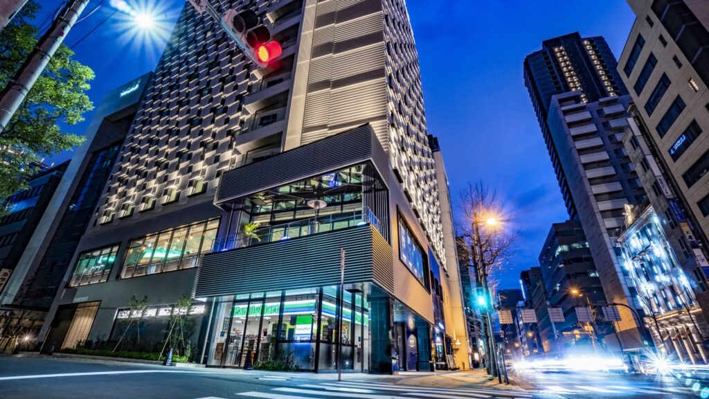 ザロイヤルパークキャンバス大阪北浜 外観