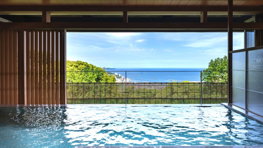 亀の井ホテル熱海 別館 半露天風呂