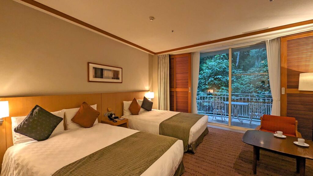 ザ プリンス 箱根芦ノ湖 本館 フォレストツインルーム